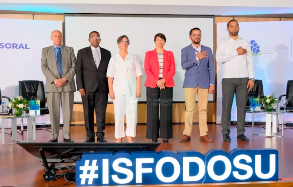 El ISFODOSU presenta su nueva Carrera Profesoral