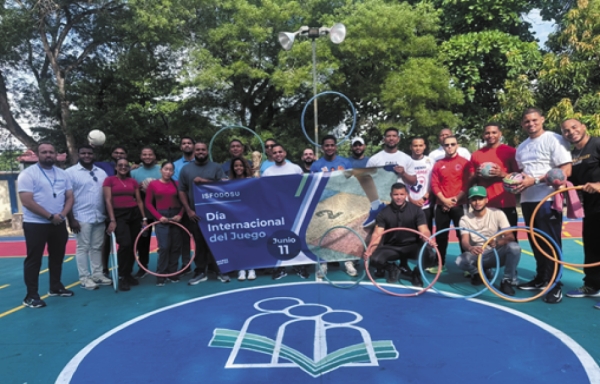 Estudiantes de maestría de ISFODOSU, celebran el Día Internacional del Juego