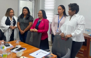 Bienestar Estudiantil celebra mesa de trabajo