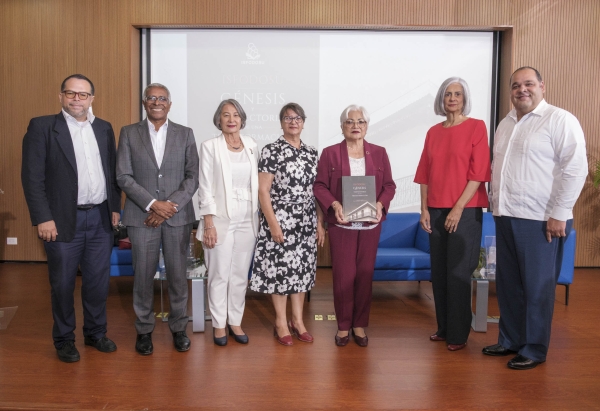 ISFODOSU presenta su transformación histórica en la formación docente desde sus orígenes en 1880