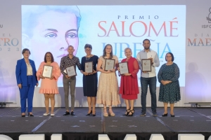 ISFODOSU reconoce a sus profesores destacados en la docencia y en la investigación