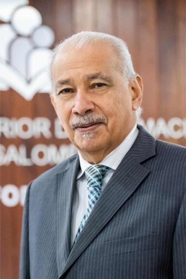 Francisco Germán D´Oleo, Viceministro de Acreditación y Certificación Docente del MINERD - Representante del Ministro de Educación - Miembro ex officio